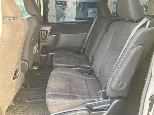 ヴォクシー ハイブリッドＶ　新品タイヤ／保証書／純正　９インチ　ＳＤナビ／フリップダウンモニター　純正　１１インチ／トヨタセーフティセンス／両側電動スライドドア／シートヒーター　前席／車線逸脱防止支援システム　バックカメラ（8枚目）