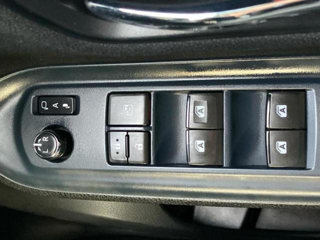 ヴォクシー ハイブリッドＶ　新品タイヤ／保証書／純正　９インチ　ＳＤナビ／フリップダウンモニター　純正　１１インチ／トヨタセーフティセンス／両側電動スライドドア／シートヒーター　前席／車線逸脱防止支援システム　バックカメラ（35枚目）