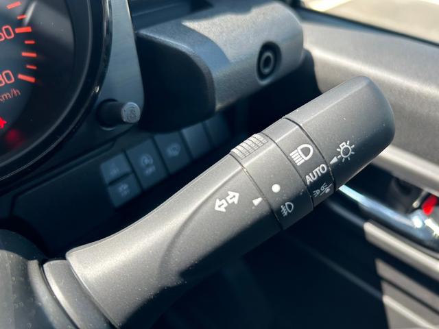 4WD JC 衝突安全装置/車線逸脱防止支援システム/ヘッドランプ LED/EBD付ABS/横滑り防止装置/エアバッグ 運転席/エアバッグ 助手席/エアバッグ サイド/アルミホイール/パワーウインドウ 4WD(35枚目)
