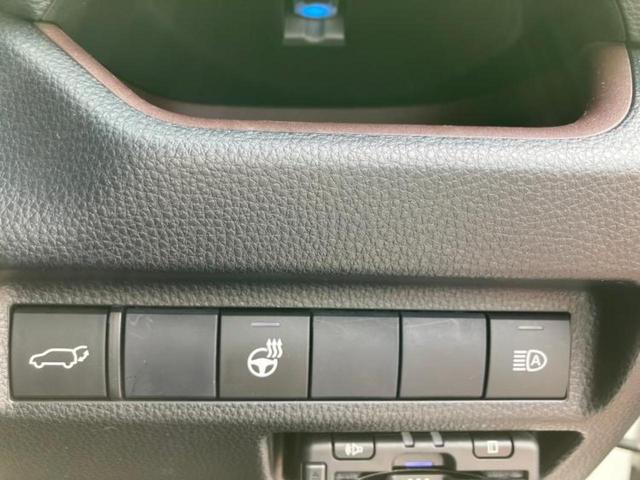 ＲＡＶ４ ４ＷＤ　Ｇ　Ｚパッケージ　新品タイヤ／保証書／社外　９インチ　ＳＤナビ／デジタルインナーミラー／トヨタセーフティセンス／シートヒーター／車線逸脱防止支援システム／シート　合皮／電動バックドア／ドライブレコーダー　社外　４ＷＤ（17枚目）