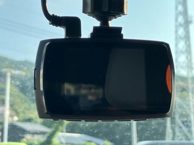 スイフト ハイブリッドＲＳ　保証書／純正　ＳＤナビ／衝突安全装置／シートヒーター　運転席／車線逸脱防止支援システム／ヘッドランプ　ＬＥＤ／Ｂｌｕｅｔｏｏｔｈ接続／ＥＴＣ／ＥＢＤ付ＡＢＳ／横滑り防止装置／アイドリングストップ（29枚目）