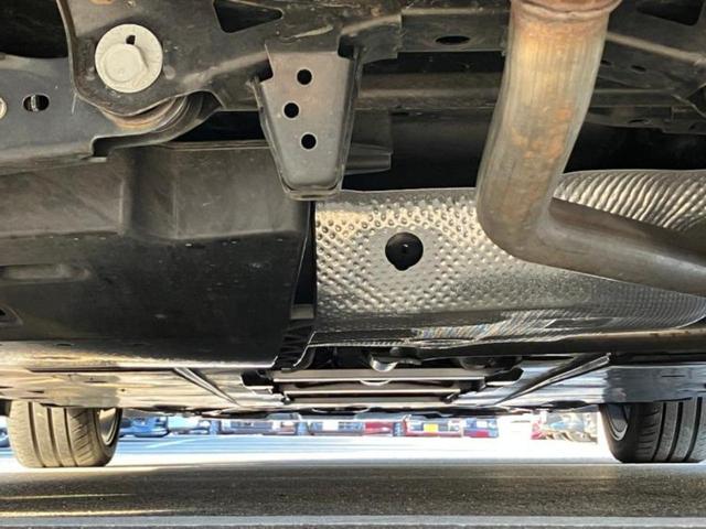 プリウス Sツーリングセレクションブラックエディション 純正エアロ/ディスプレイオーディオ+ナビ8インチ/トヨタセーフティセンス/シートヒーター 前席/車線逸脱防止支援システム/シート 合皮/ヘッドランプ LED/Bluetooth接続/ETC フルエアロ(41枚目)