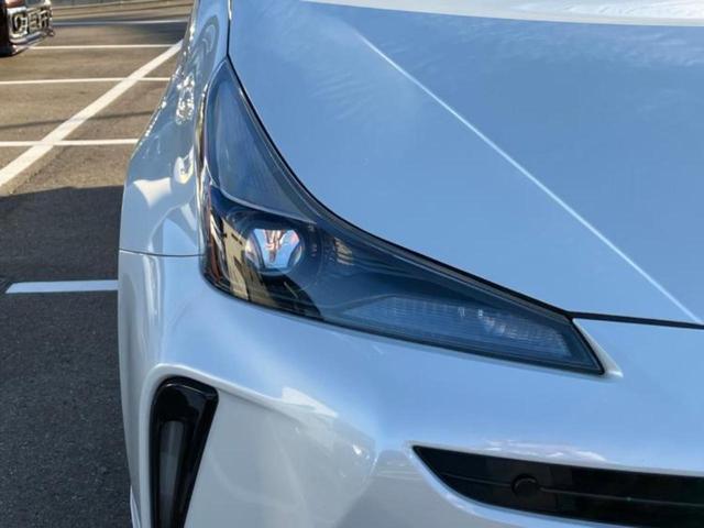 プリウス Sツーリングセレクションブラックエディション 純正エアロ/ディスプレイオーディオ+ナビ8インチ/トヨタセーフティセンス/シートヒーター 前席/車線逸脱防止支援システム/シート 合皮/ヘッドランプ LED/Bluetooth接続/ETC フルエアロ(43枚目)