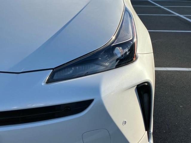 プリウス Sツーリングセレクションブラックエディション 純正エアロ/ディスプレイオーディオ+ナビ8インチ/トヨタセーフティセンス/シートヒーター 前席/車線逸脱防止支援システム/シート 合皮/ヘッドランプ LED/Bluetooth接続/ETC フルエアロ(44枚目)