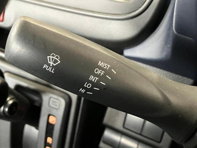 キャロル GL 保証書/アイアクティブセンス(マツダ)/シートヒーター 運転席/車線逸脱防止支援システム/EBD付ABS/横滑り防止装置/アイドリングストップ/禁煙車/衝突安全ボディ/キーレスエントリー/オートライト(13枚目)