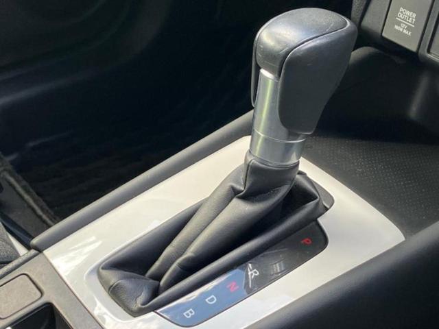 フィット eHEVホーム 新品タイヤ/保証書/純正 9インチ メモリーナビ/ホンダセンシング/車線逸脱防止支援システム/ドライブレコーダー 前後/ヘッドランプ LED/USBジャック/Bluetooth接続/ETC DVD再生(18枚目)