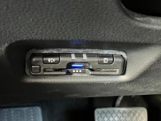 フィット eHEVホーム 新品タイヤ/保証書/純正 9インチ メモリーナビ/ホンダセンシング/車線逸脱防止支援システム/ドライブレコーダー 前後/ヘッドランプ LED/USBジャック/Bluetooth接続/ETC DVD再生(29枚目)