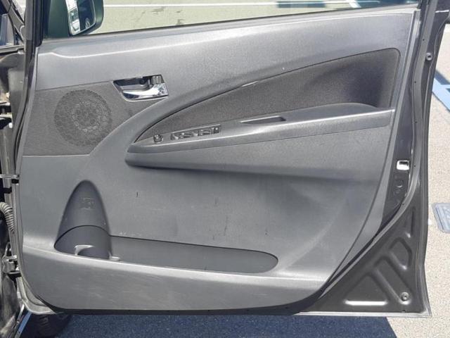 「この車の写真をもっと見たい」「状態が気になる」「この装備はついている？」どんな小さな疑問でもお気軽にお問い合わせください！