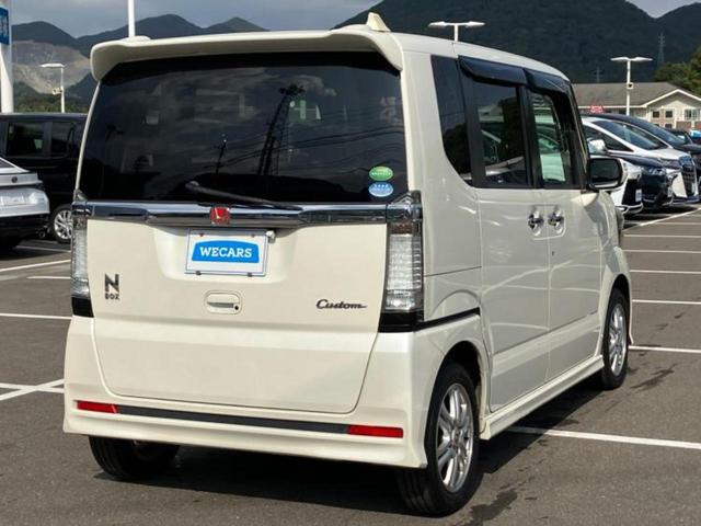 N-BOXカスタム G・Lパッケージ 保証書/ディスプレイオーディオ/両側電動スライドドア/ヘッドランプ HID/Bluetooth接続/ETC/EBD付ABS/横滑り防止装置/アイドリングストップ/バックモニター/衝突安全ボディ(3枚目)