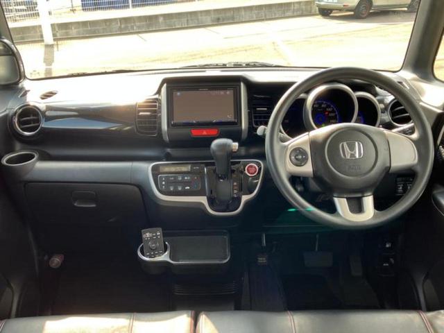 N-BOXカスタム G・Lパッケージ 保証書/ディスプレイオーディオ/両側電動スライドドア/ヘッドランプ HID/Bluetooth接続/ETC/EBD付ABS/横滑り防止装置/アイドリングストップ/バックモニター/衝突安全ボディ(4枚目)