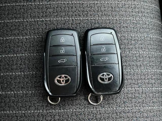 ヤリスクロス ハイブリッドZ 新品タイヤ/保証書/ディスプレイオーディオ8インチ/トヨタセーフティセンス/シートヒーター 前席/パノラミックビューモニター/車線逸脱防止支援システム/電動バックドア/ドライブレコーダー 社外 TV(32枚目)