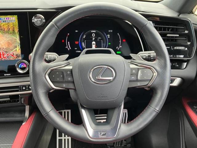 RX 4WD RX500h Fスポーツパフォーマンス サンルーフ/保証書/純正 SDナビ/デジタルインナーミラー/衝突安全装置/シートヒーター/全方位モニター/車線逸脱防止支援システム/シート 合皮/パーキングアシスト 自動操舵/電動バックドア 4WD(9枚目)