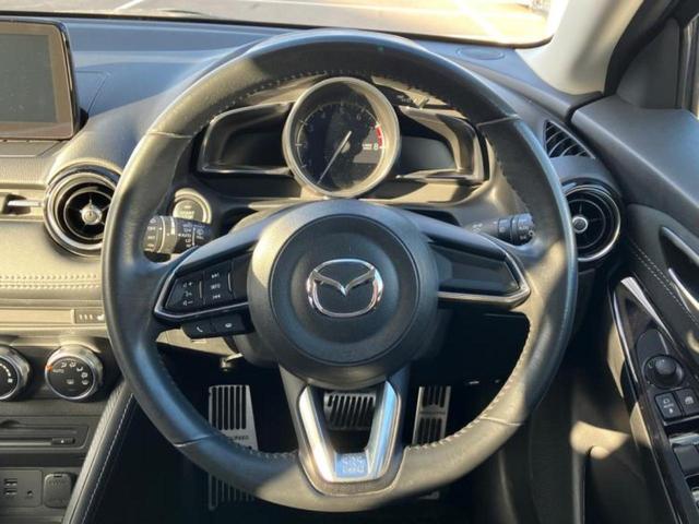 デミオ 15Sツーリング 保証書/純正 SDナビ/衝突安全装置/シートヒーター/車線逸脱防止支援システム/ヘッドランプ LED/ETC/EBD付ABS/横滑り防止装置/アイドリングストップ/フルセグTV/エアバッグ 運転席(9枚目)