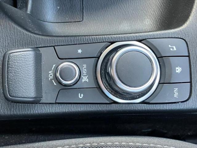 デミオ 15Sツーリング 保証書/純正 SDナビ/衝突安全装置/シートヒーター/車線逸脱防止支援システム/ヘッドランプ LED/ETC/EBD付ABS/横滑り防止装置/アイドリングストップ/フルセグTV/エアバッグ 運転席(16枚目)