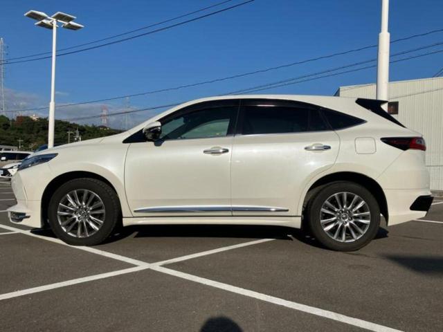 ハリアー プレミアム パノラマルーフ/TRDエアロ/保証書/純正 9インチ SDナビ/衝突安全装置/車線逸脱防止支援システム/シート ハーフレザー/電動バックドア/ヘッドランプ LED/Bluetooth接続/ETC(2枚目)