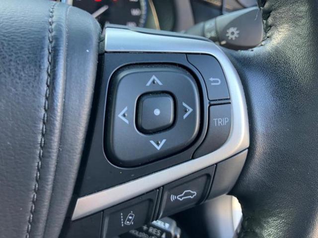 ハリアー プレミアム パノラマルーフ/TRDエアロ/保証書/純正 9インチ SDナビ/衝突安全装置/車線逸脱防止支援システム/シート ハーフレザー/電動バックドア/ヘッドランプ LED/Bluetooth接続/ETC(11枚目)