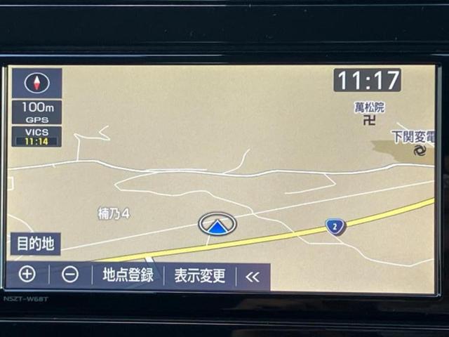 プリウス Sツーリングセレクション 純正 SDナビ/トヨタセーフティセンス/シートヒーター 前席/車線逸脱防止支援システム/シート 合皮/USBジャック/Bluetooth接続/ETC/バックモニター/DVD/エアバッグ サイド(14枚目)