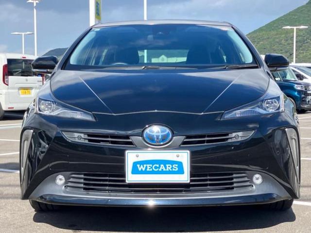 プリウス Sツーリングセレクション 純正 SDナビ/トヨタセーフティセンス/シートヒーター 前席/車線逸脱防止支援システム/シート 合皮/USBジャック/Bluetooth接続/ETC/バックモニター/DVD/エアバッグ サイド(34枚目)