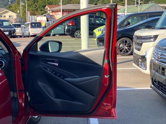 MAZDA2 15SプロアクティブSパッケージ 新品タイヤ/保証書/純正 SDナビ/アイアクティブセンス(マツダ)/シートヒーター/360°ビューモニター/車線逸脱防止支援システム/ヘッドランプ LED/USBジャック/Bluetooth接続(21枚目)