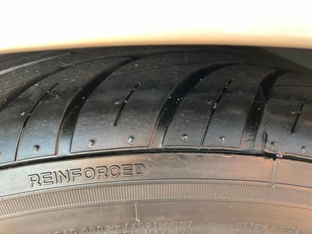 WRX S4 4WD2.0GT-Sアイサイト 純正 SDナビ/アイサイト/車線逸脱防止支援システム/ドライブレコーダー 前後/ヘッドランプ HID/USBジャック/HDMI接続/ETC/横滑り防止装置/フルセグTV/DVD/MTモード付き 4WD(24枚目)