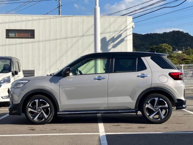 ライズ ハイブリッドＺ　新品タイヤ／純正エアロ／保証書／純正　９インチ　ＳＤナビ／スマートアシスト（トヨタ・ダイハツ）／シートヒーター　前席／車線逸脱防止支援システム／ドライブレコーダー　前後／ヘッドランプ　ＬＥＤ　ドラレコ（2枚目）