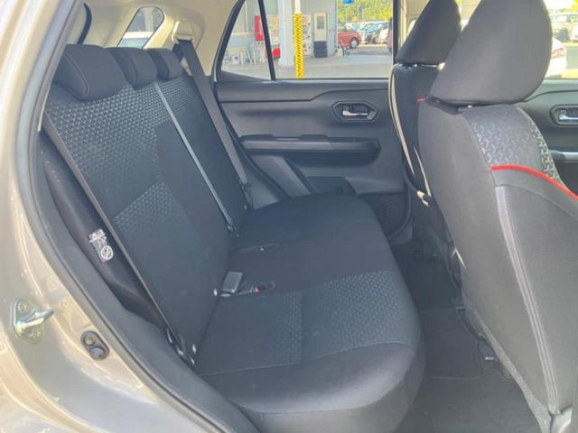 ライズ ハイブリッドＺ　新品タイヤ／純正エアロ／保証書／純正　９インチ　ＳＤナビ／スマートアシスト（トヨタ・ダイハツ）／シートヒーター　前席／車線逸脱防止支援システム／ドライブレコーダー　前後／ヘッドランプ　ＬＥＤ　ドラレコ（6枚目）