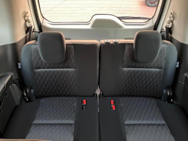 セレナ ｅパワーハイウェイスターＶ　新品タイヤ／純正　１０インチ　メモリーナビ／エマージェンシーブレーキ／両側電動スライドドア／アラウンドビューモニター／車線逸脱防止支援システム／プロパイロット／ドライブレコーダー　前後　全周囲カメラ（19枚目）