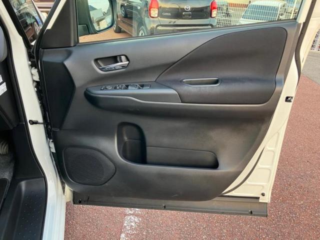 セレナ ｅパワーハイウェイスターＶ　新品タイヤ／純正　１０インチ　メモリーナビ／エマージェンシーブレーキ／両側電動スライドドア／アラウンドビューモニター／車線逸脱防止支援システム／プロパイロット／ドライブレコーダー　前後　全周囲カメラ（20枚目）