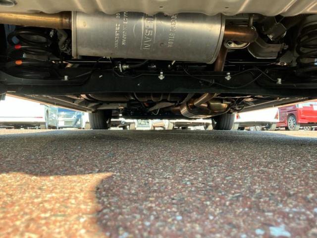 セレナ ｅパワーハイウェイスターＶ　新品タイヤ／純正　１０インチ　メモリーナビ／エマージェンシーブレーキ／両側電動スライドドア／アラウンドビューモニター／車線逸脱防止支援システム／プロパイロット／ドライブレコーダー　前後　全周囲カメラ（35枚目）