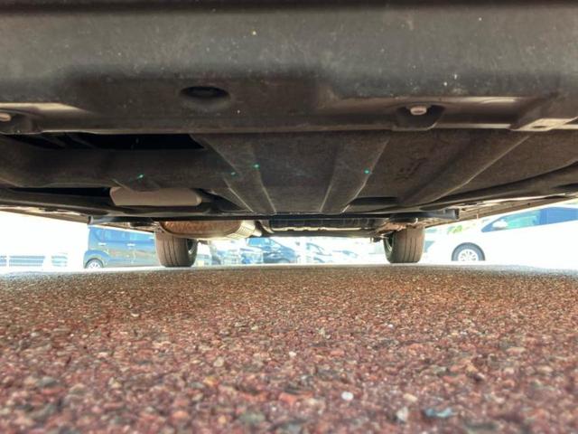 セレナ ｅパワーハイウェイスターＶ　新品タイヤ／純正　１０インチ　メモリーナビ／エマージェンシーブレーキ／両側電動スライドドア／アラウンドビューモニター／車線逸脱防止支援システム／プロパイロット／ドライブレコーダー　前後　全周囲カメラ（36枚目）