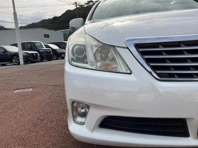 クラウン ロイヤルサルーンプレミアムエディション 保証書/ヘッドランプ HID/ETC/EBD付ABS/横滑り防止装置/クルーズコントロール/バックモニター/フルセグTV/DVD/エアバッグ 運転席/エアバッグ 助手席/エアバッグ サイド 電動シート(38枚目)