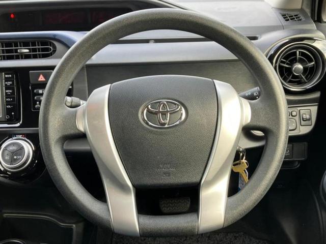 アクア S 新品タイヤ/純正 SDナビ/Bluetooth接続/ETC/EBD付ABS/横滑り防止装置/バックモニター/ワンセグTV/エアバッグ 運転席/エアバッグ 助手席/衝突安全ボディ/パワーウインドウ(12枚目)