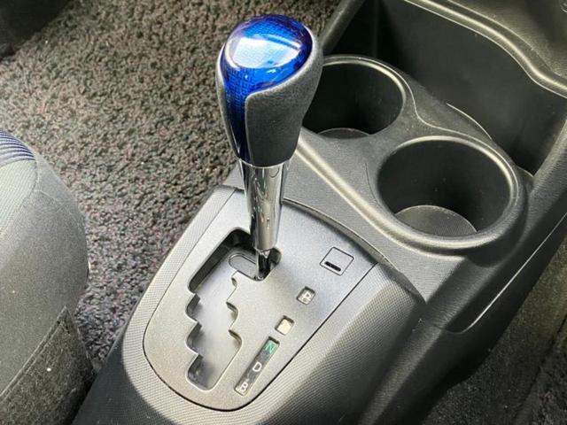 アクア S 新品タイヤ/純正 SDナビ/Bluetooth接続/ETC/EBD付ABS/横滑り防止装置/バックモニター/ワンセグTV/エアバッグ 運転席/エアバッグ 助手席/衝突安全ボディ/パワーウインドウ(16枚目)