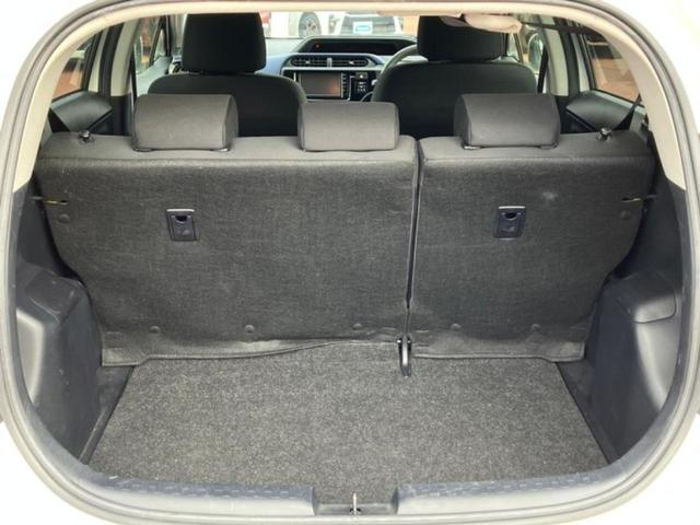 アクア S 新品タイヤ/純正 SDナビ/Bluetooth接続/ETC/EBD付ABS/横滑り防止装置/バックモニター/ワンセグTV/エアバッグ 運転席/エアバッグ 助手席/衝突安全ボディ/パワーウインドウ(19枚目)