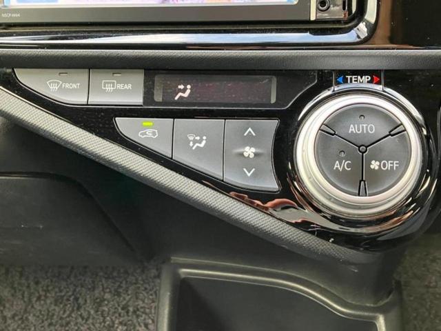 アクア S 新品タイヤ/純正 SDナビ/Bluetooth接続/ETC/EBD付ABS/横滑り防止装置/バックモニター/ワンセグTV/エアバッグ 運転席/エアバッグ 助手席/衝突安全ボディ/パワーウインドウ(30枚目)