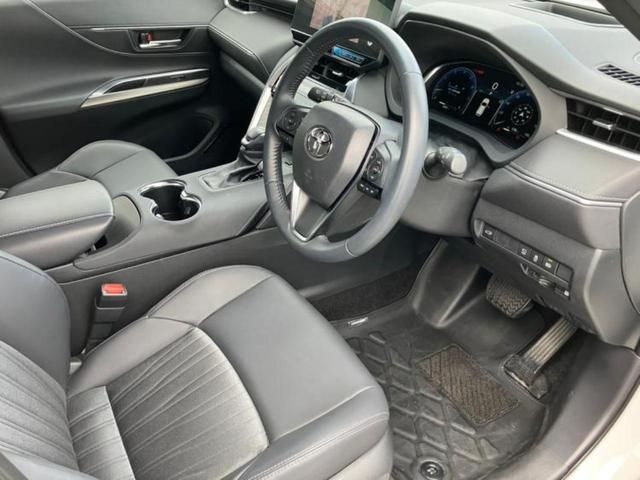 ハリアー Ｚ　保証書／純正　ＳＤナビ／デジタルインナーミラー／衝突安全装置／全方位モニター／車線逸脱防止支援システム／シート　ハーフレザー／電動バックドア／ヘッドランプ　ＬＥＤ／Ｂｌｕｅｔｏｏｔｈ接続　全周囲カメラ（5枚目）