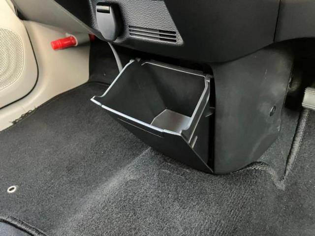 eKワゴン M 保証書/イーアシスト(ミツビシ)/シートヒーター 前席/車線逸脱防止支援システム/USBジャック/EBD付ABS/横滑り防止装置/アイドリングストップ/禁煙車/衝突安全ボディ/キーレスエントリー(30枚目)