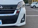 WECARSの展示場では実際に見て、触ってお車をお選びいただけます!知識の豊富な営業スタッフが様々なカーライフをご提案いたします!