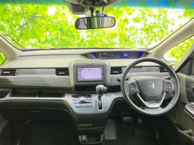 Gホンダセンシング 純正 8インチ メモリーナビ/衝突安全装置/両側電動スライドドア/車線逸脱防止支援システム/シート ハーフレザー/パーキングアシスト バックガイド/ヘッドランプ LED 衝突被害軽減システム 禁煙車(4枚目)