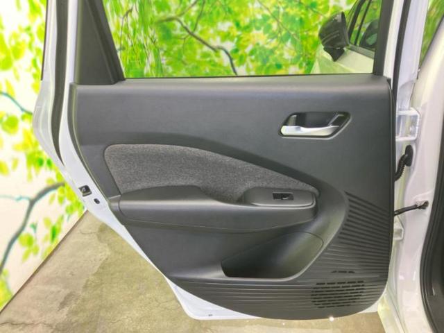 オーラ Ｇ　ＢＯＳＥ／保証書／ディスプレイオーディオ＋ナビ９インチ／インテリジェントルームミラー／エマージェンシーブレーキ／アラウンドビューモニター／車線逸脱防止支援システム／シート　ハーフレザー　全周囲カメラ（23枚目）