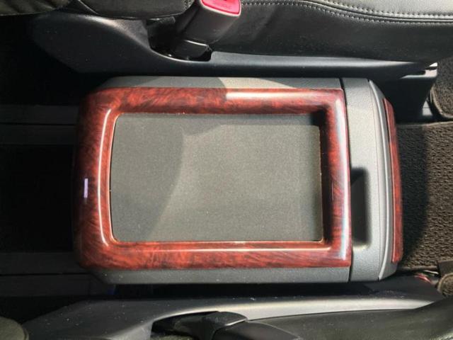 ヴェルファイア 2.4Z 社外 9インチ SDナビ/フリップダウンモニター 社外 10.1インチ/電動スライドドア/ヘッドランプ HID/ETC/EBD付ABS/横滑り防止装置/フルセグTV/エアバッグ 運転席 後席モニター(36枚目)