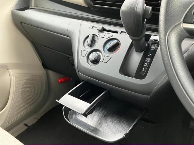 デイズ S 新品タイヤ/保証書/エマージェンシーブレーキ/EBD付ABS/禁煙車/エアバッグ 運転席/エアバッグ 助手席/衝突安全ボディ/パワーウインドウ/キーレスエントリー/オートライト/盗難防止システム(25枚目)