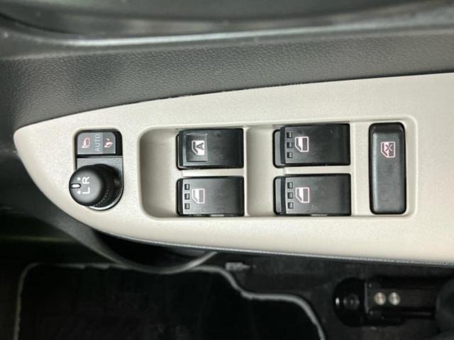 お車に合わせて無料保証以外にも、保証範囲、期間、距離を拡充させた有料保証もご用意しております！中古車の購入が初めてで不安・・・というお客様もご安心ください！