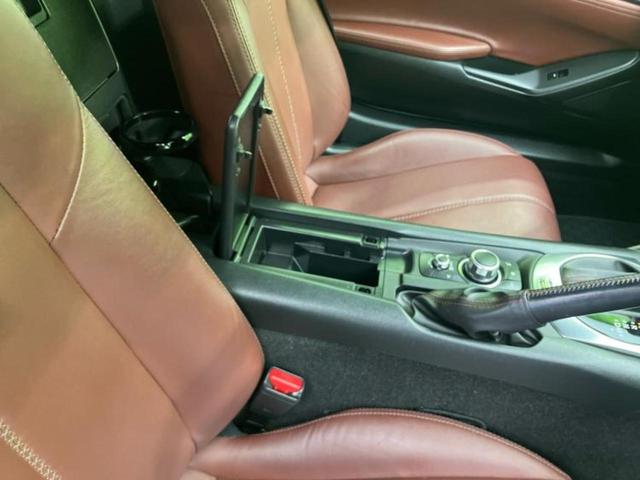 ロードスターRF VS 新品タイヤ/保証書/純正 SDナビ/シートヒーター 前席/車線逸脱防止支援システム/シート フルレザー/ヘッドランプ LED/USBジャック/Bluetooth接続/ETC/EBD付ABS 革シート(25枚目)