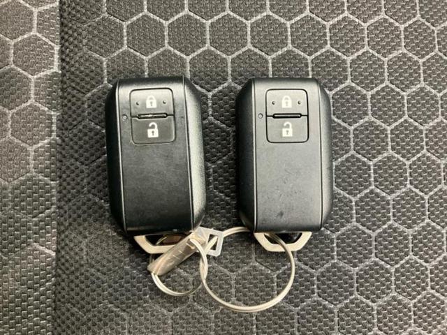 クロスビー ハイブリッドＭＺ　保証書／衝突安全装置／シートヒーター　前席／車線逸脱防止支援システム／ヘッドランプ　ＨＩＤ／ＥＢＤ付ＡＢＳ／横滑り防止装置／アイドリングストップ／エアバッグ　運転席／エアバッグ　助手席　ワンオーナー（31枚目）