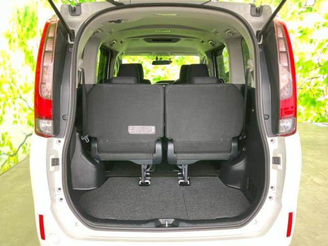 ノア ハイブリッドG 新品タイヤ/純正 SDナビ/両側電動スライドドア/シートヒーター/ドライブレコーダー 社外/ヘッドランプ LED/Bluetooth接続/ETC/EBD付ABS/横滑り防止装置 バックカメラ ドラレコ(20枚目)