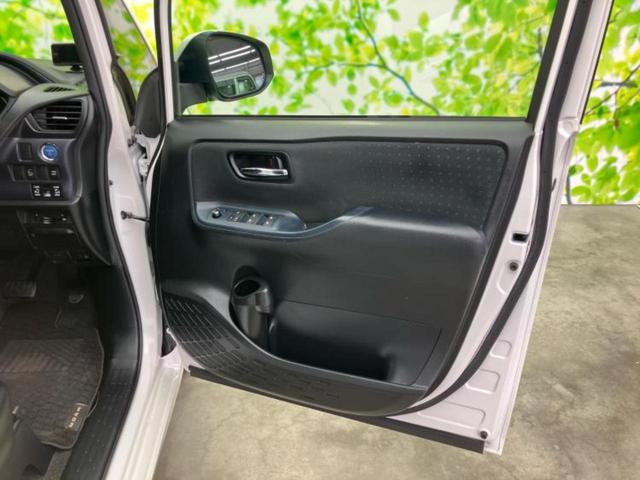 ノア ハイブリッドG 新品タイヤ/純正 SDナビ/両側電動スライドドア/シートヒーター/ドライブレコーダー 社外/ヘッドランプ LED/Bluetooth接続/ETC/EBD付ABS/横滑り防止装置 バックカメラ ドラレコ(22枚目)