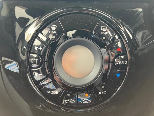 ＷＥＣＡＲＳの展示場では実際に見て、触ってお車をお選びいただけます！知識の豊富な営業スタッフが様々なカーライフをご提案いたします！