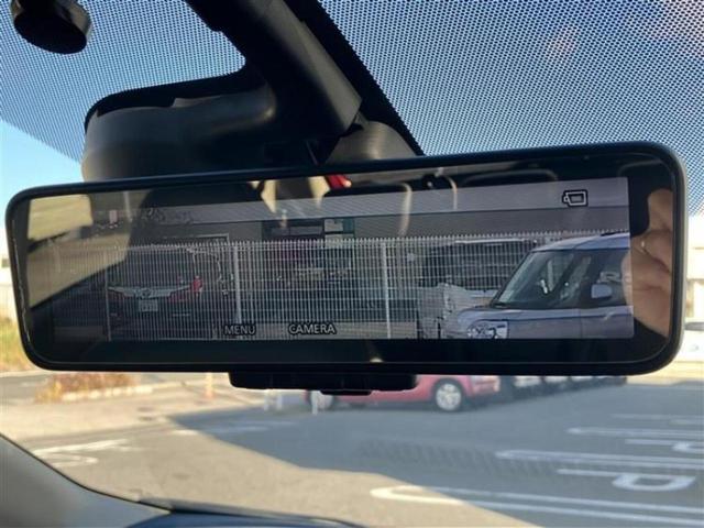 ＷＥＣＡＲＳの展示場では実際に見て、触ってお車をお選びいただけます！知識の豊富な営業スタッフが様々なカーライフをご提案いたします！