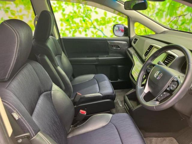 オデッセイ アブソルート・２０ｔｈアニバーサリー　新品タイヤ／保証書／純正　８インチ　ナビ／フリップダウンモニター／シティーブレーキアクティブシステム（ホンダ）／両側電動スライドドア／シート　ハーフレザー／ドライブレコーダー　社外　バックカメラ（4枚目）